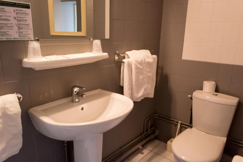 Hotel De Flandre Compiègne Cameră foto