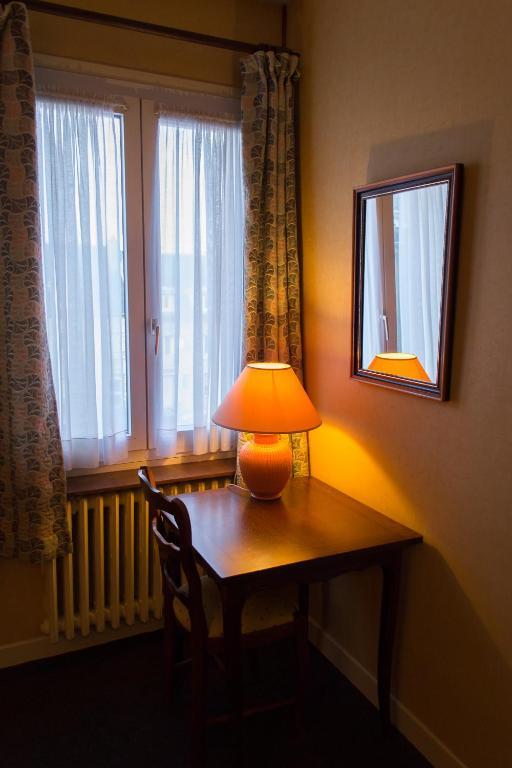 Hotel De Flandre Compiègne Cameră foto
