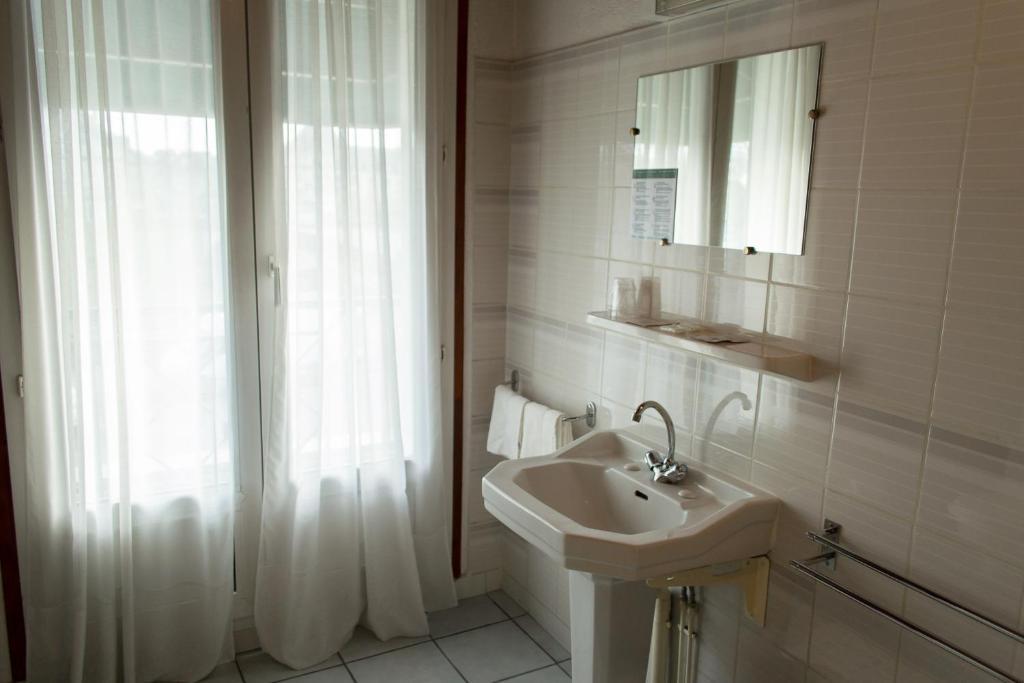 Hotel De Flandre Compiègne Cameră foto